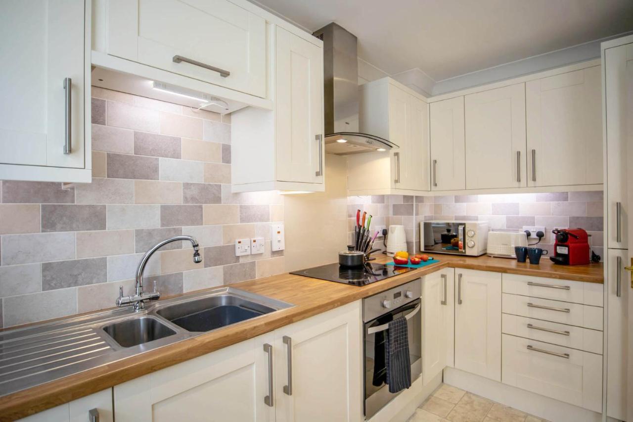 Holiday home The Marlowe - Beautiful House In The Heart Of With Free Parking *